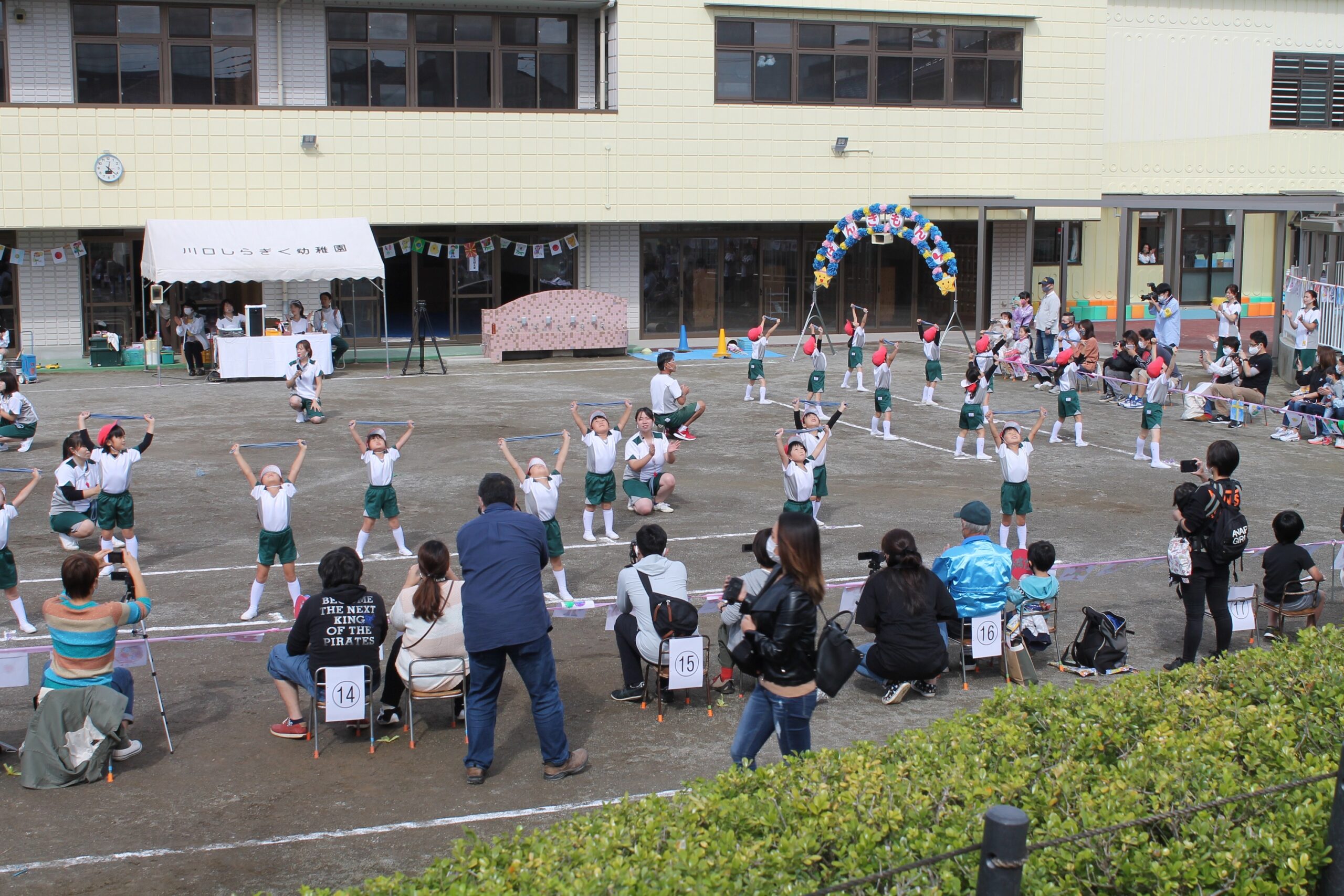 保護中: 川口しらぎく幼稚園の１０月の様子