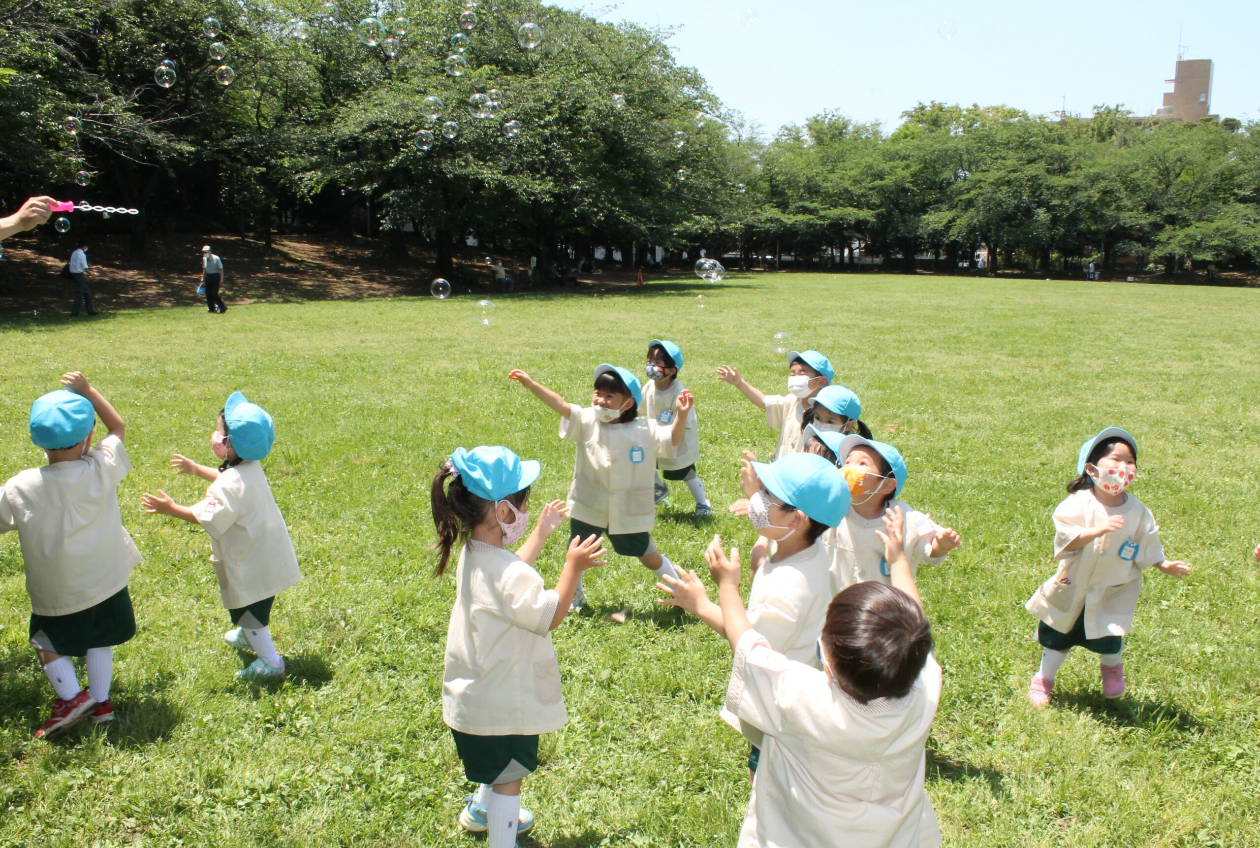 保護中: 川口しらぎく幼稚園の５月の様子